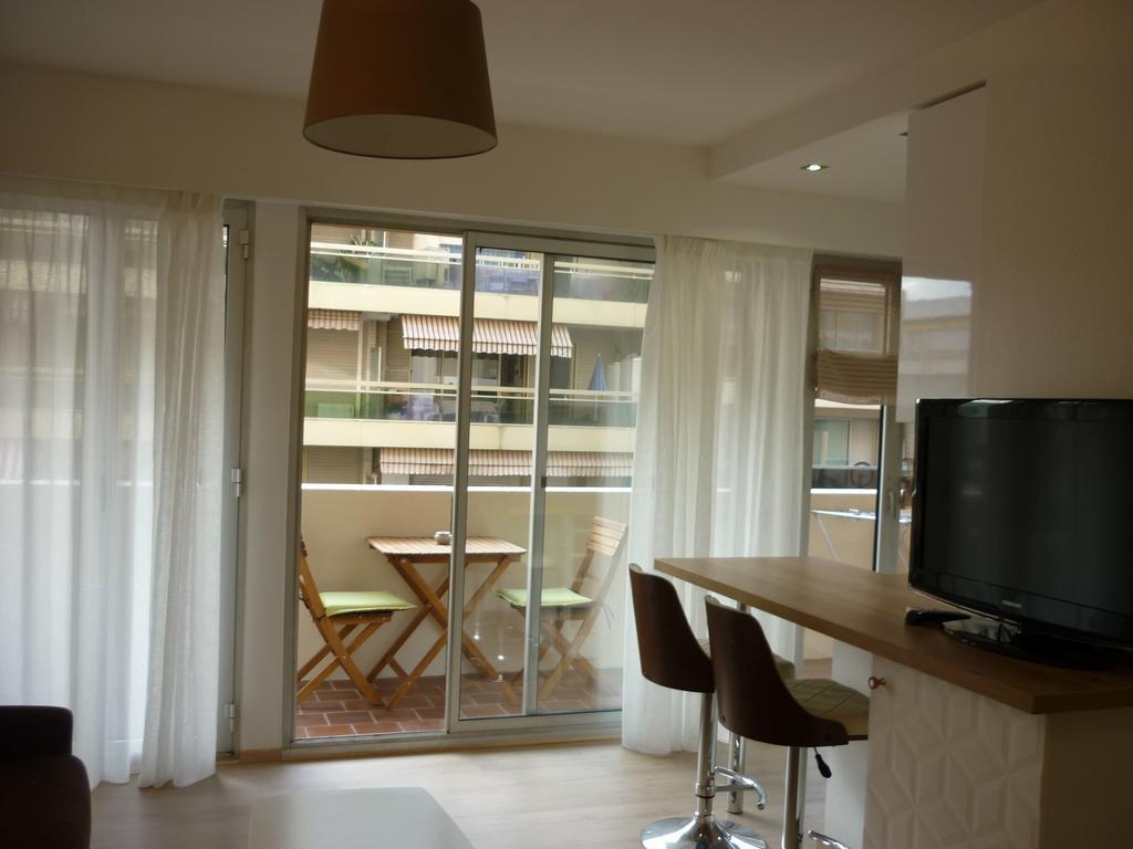 Apartament Le Crystal Antibes Zewnętrze zdjęcie